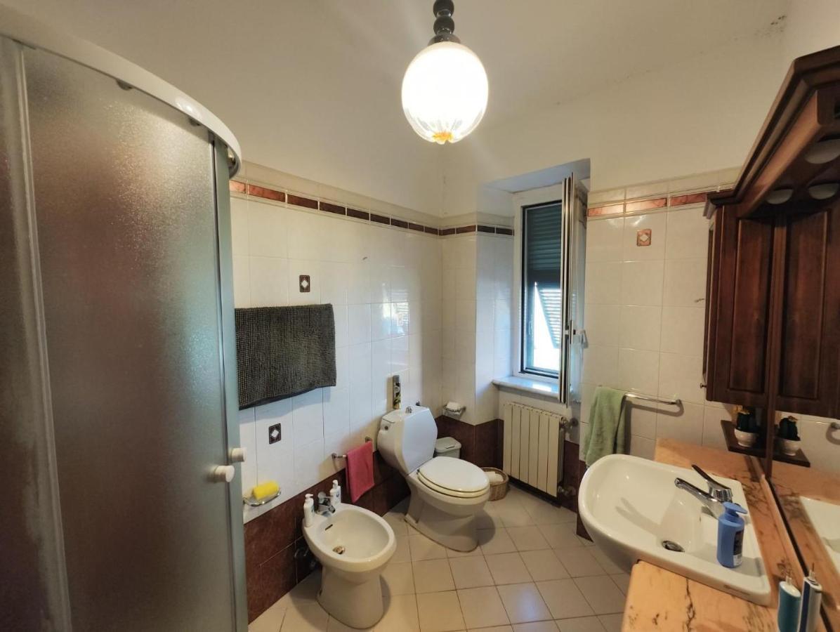 Appartamento Bellavista Кастелнуово Магра Екстериор снимка